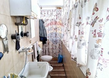 Bagno - Quadrilocale Via Caduti del lavoro
 
7, Mascalucia - foto 10