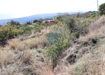 Vista delle montagne - Terreno edificabile Via Scorciavacca Montarsi
98, Mascali - foto 7