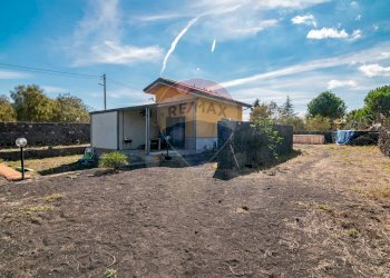 Casa all\'aperto - Casa indipendente Via Ragalidda
 
snc, Nicolosi - foto 3