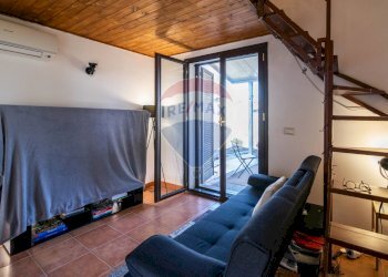 Soggiorno - Casa indipendente Via Ragalidda
 
snc, Nicolosi - foto 19