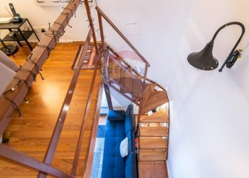 Scale - Casa indipendente Via Ragalidda
 
snc, Nicolosi - foto 30