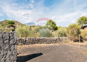 Vista delle montagne - Casa indipendente Via Ragalidda
 
snc, Nicolosi - foto 34