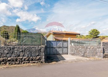 Casa all\'aperto - Casa indipendente Via Ragalidda
 
snc, Nicolosi - foto 1