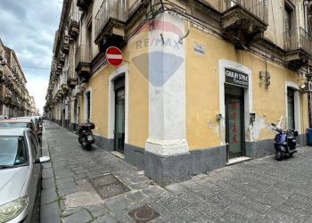 Edificio all\'aperto - Shop Via Musumeci
 
64/66, Catania - photo 3