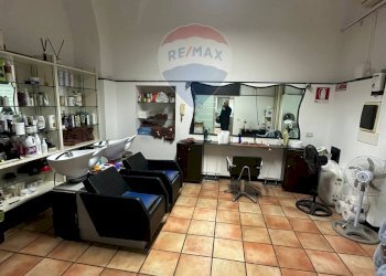 Ufficio - Shop Via Musumeci
 
64/66, Catania - photo 8