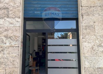 Edificio all\'aperto - Commercial Premises Roma - photo 2
