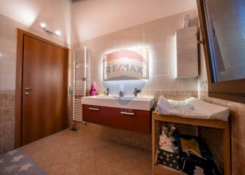 Bagno - Villa Via Fondo Reno
 
35, Vigarano Mainarda - foto 12