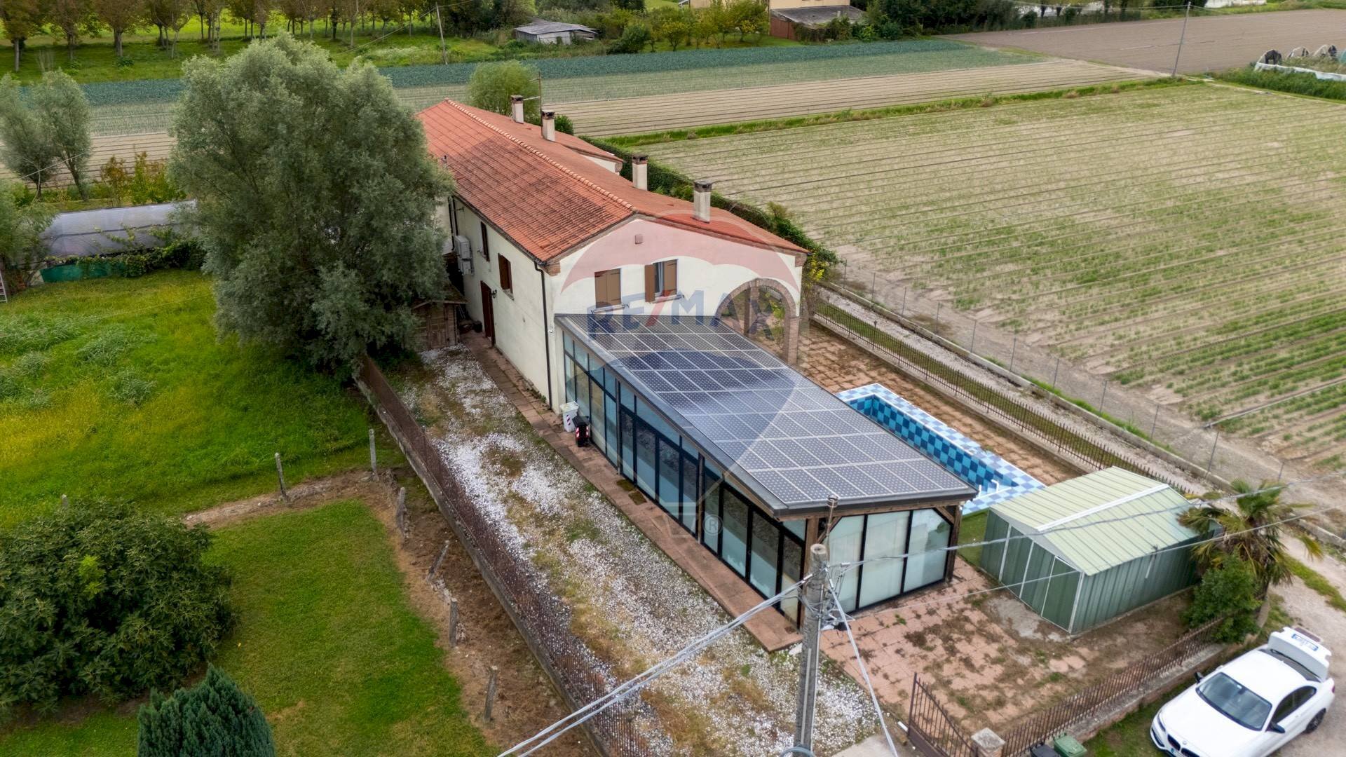 Casa all\'aperto - Casa semi indipendente Via Rettilineo Zuliani, Lusia - foto 3