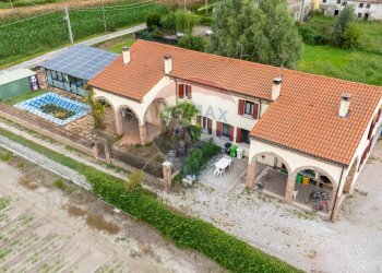 Casa all\'aperto - Casa semi indipendente Via Rettilineo Zuliani, Lusia - foto 6