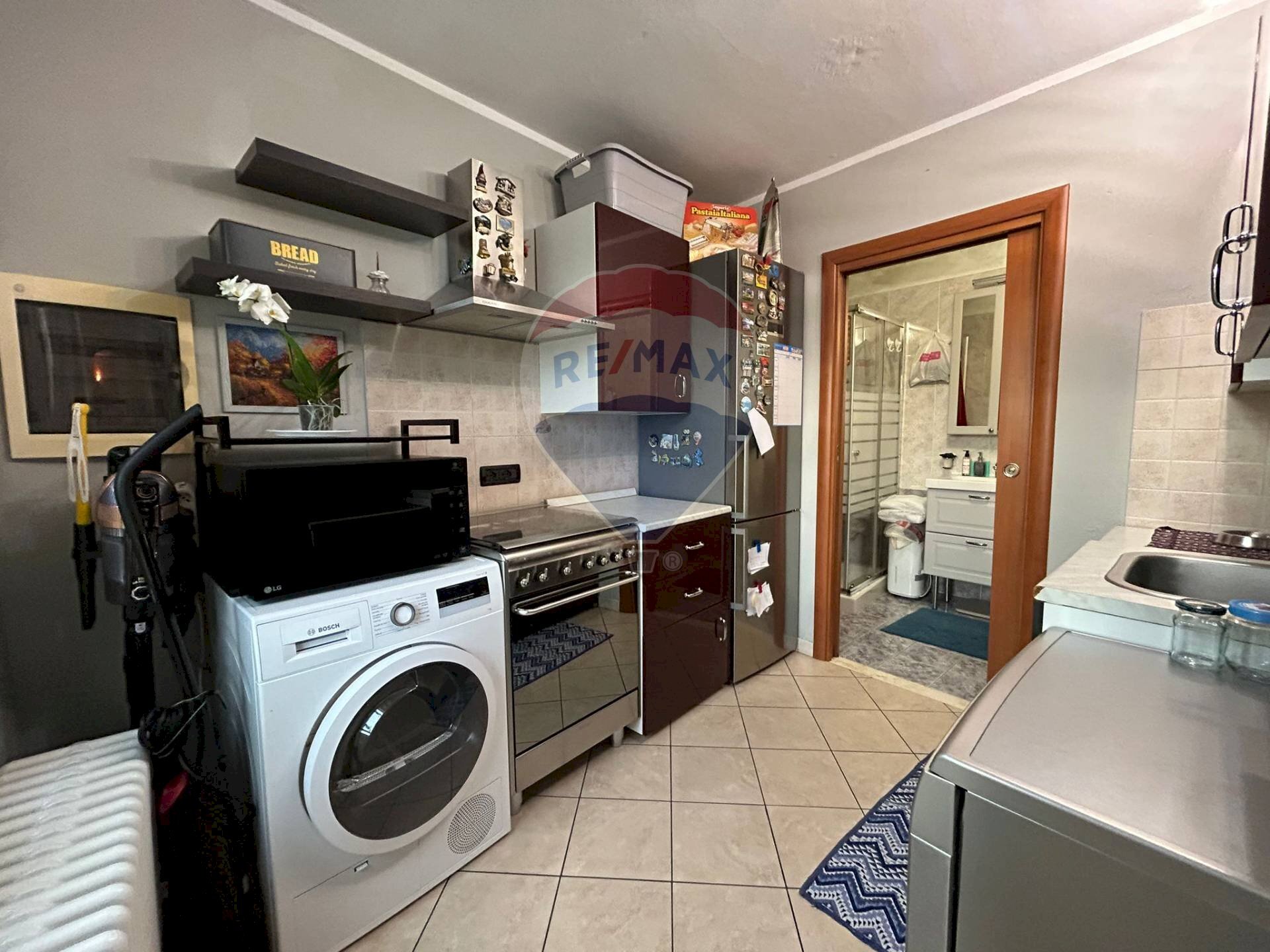 Cucina - Semi-detached house Via Bova
 
42, Ferrara - photo 2