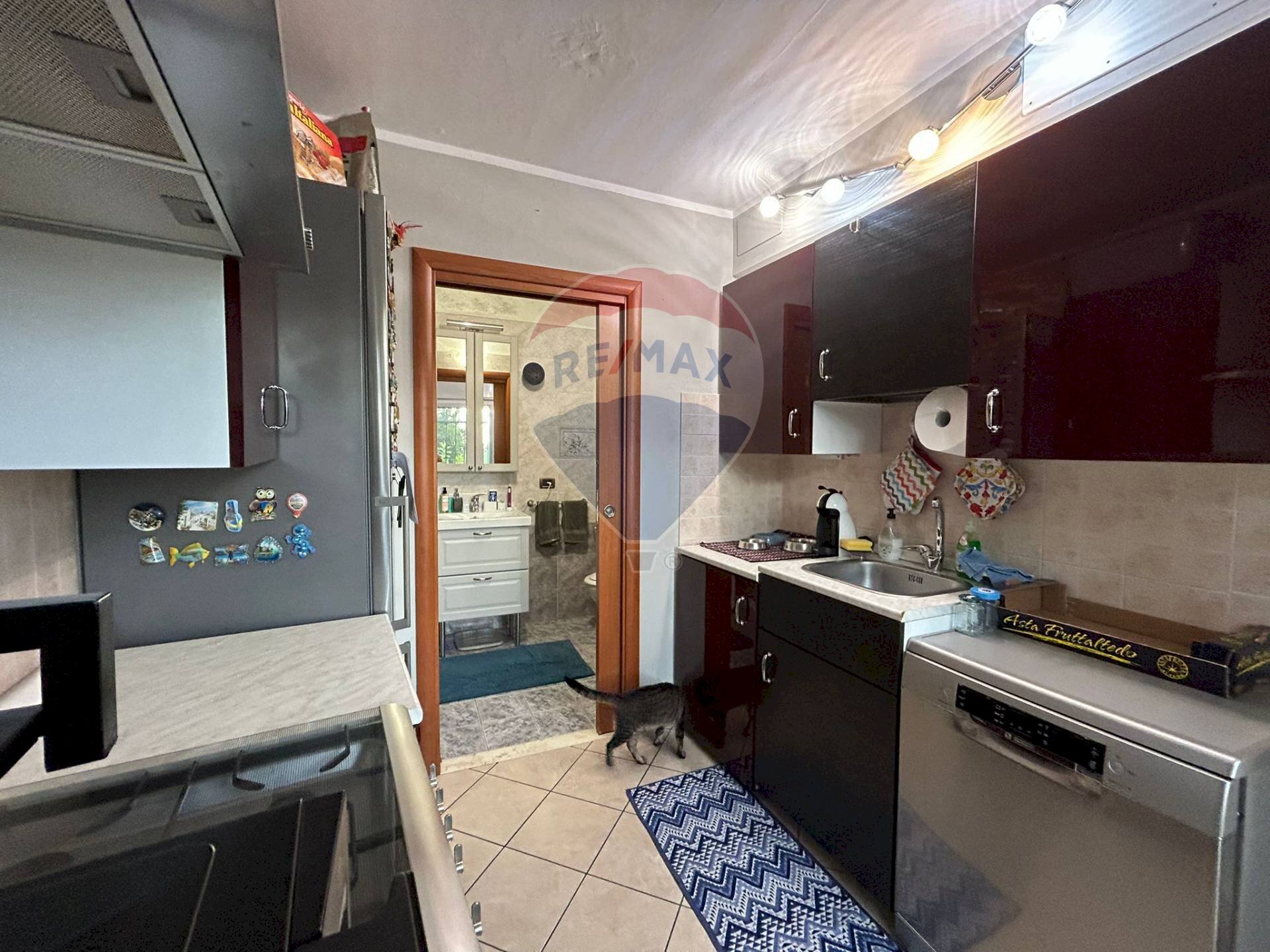 Cucina - Semi-detached house Via Bova
 
42, Ferrara - photo 3