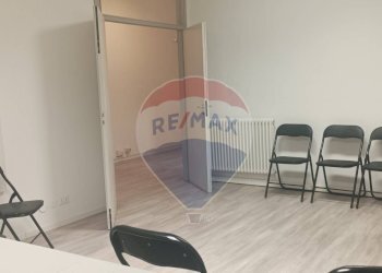 Camera / camera da letto - Ufficio Ferrara - foto 9