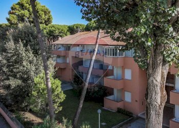 Edificio all\'aperto - Trilocale Viale dei Lecci
 
141, Comacchio - foto 1