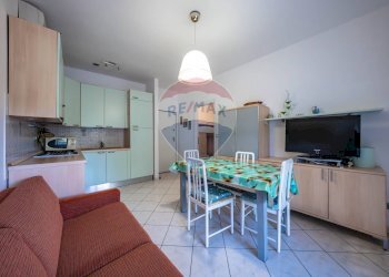 Sala da pranzo - Trilocale Viale dei Lecci
 
141, Comacchio - foto 10