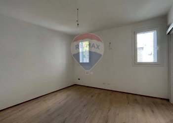 Stanza vuota - Casa indipendente Via Giuseppe Garibaldi
 
6, Copparo - foto 9