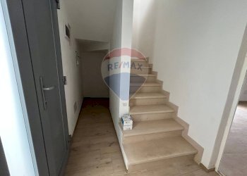 Scale - Casa indipendente Via Giuseppe Garibaldi
 
6, Copparo - foto 10