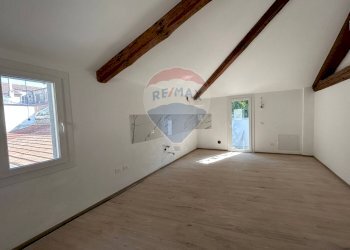 Stanza vuota - Casa indipendente Via Giuseppe Garibaldi
 
6, Copparo - foto 16