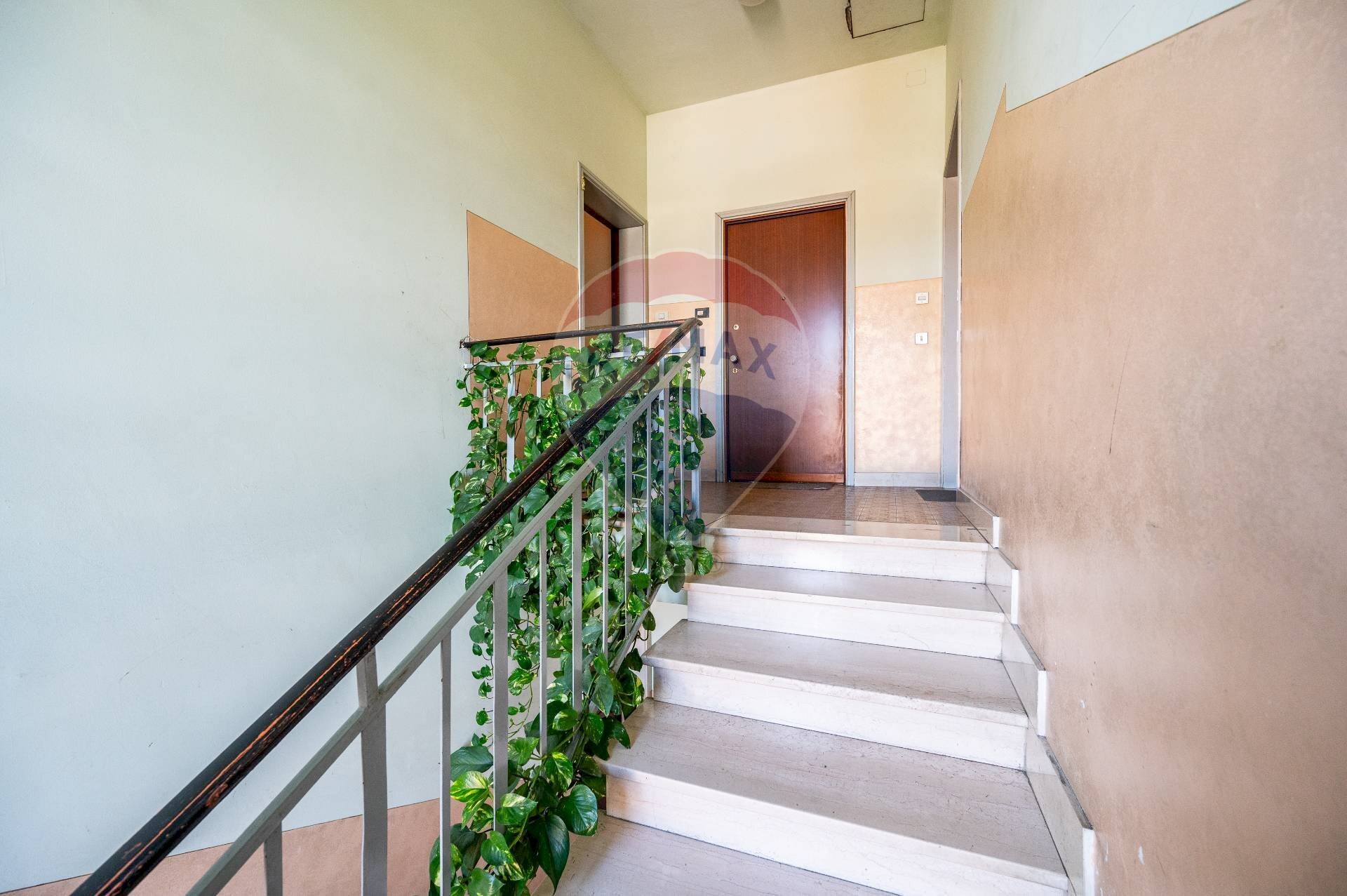 Scale - Three-room apartment Via Piccola Atene
 
18, Sabbioneta - photo 3