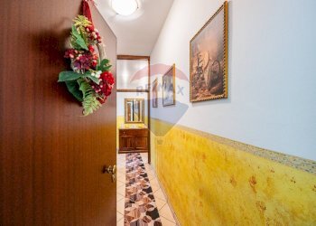 Hall / corridoio - Trilocale Via Piccola Atene
 
18, Sabbioneta - foto 7