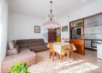 Sala da pranzo - Trilocale Via Piccola Atene
 
18, Sabbioneta - foto 13