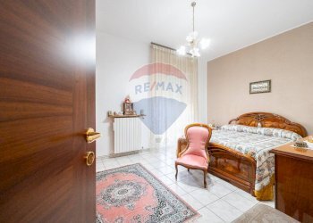 Camera / camera da letto - Trilocale Via Piccola Atene
 
18, Sabbioneta - foto 27