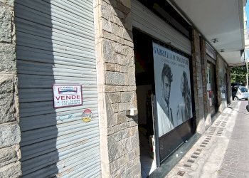 Foto 10 - Attività Commerciale VIA BAUDOIN
7, Asti - foto 9