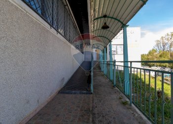 Balcone - Locale Commerciale Via delle Recocce
 
snc, Carsoli - foto 18
