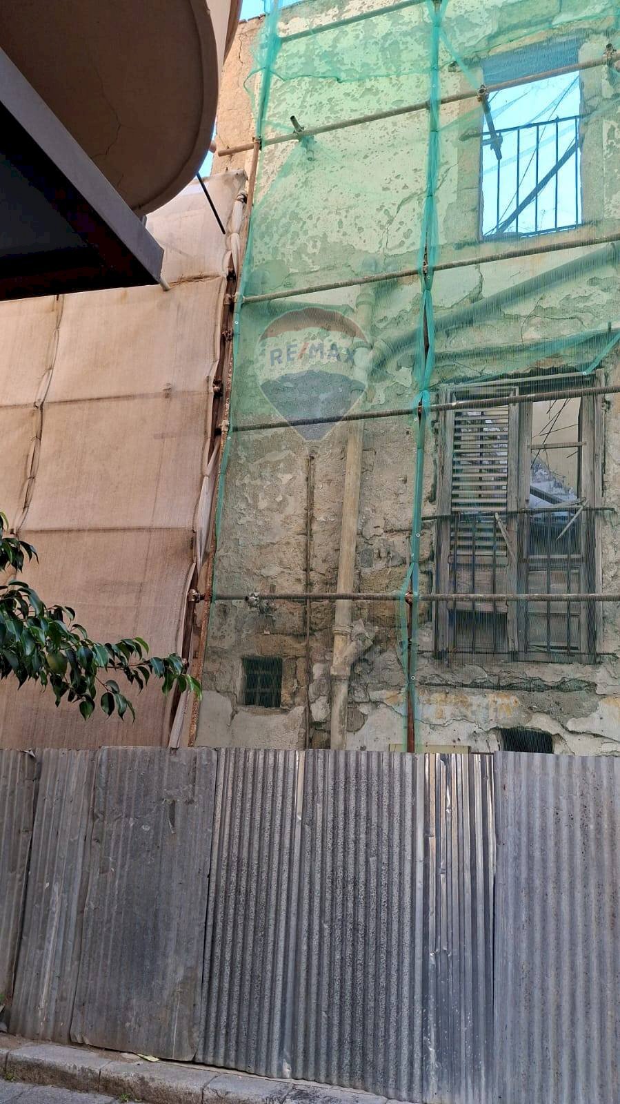 Edificio all\'aperto - Casa indipendente via senatore scaduto
 
51/53/55, Bagheria - foto 2