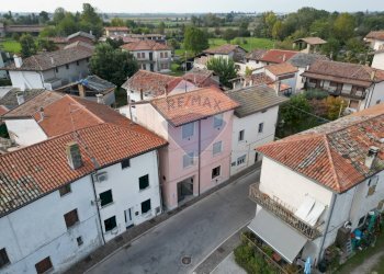 Edificio all\'aperto - Casa semi indipendente Via Pio Paschini
 
38, Precenicco - foto 1