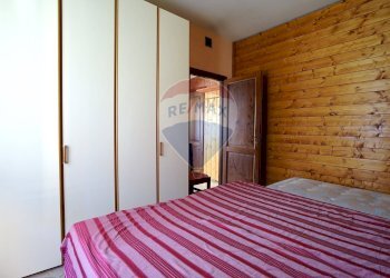 Camera / camera da letto - Trilocale via Monterosa
 
4, Scopa - foto 13