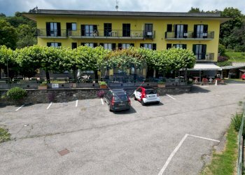 Edificio all\'aperto - Stabile - Palazzo via Crose
 
55, Massino Visconti - foto 2