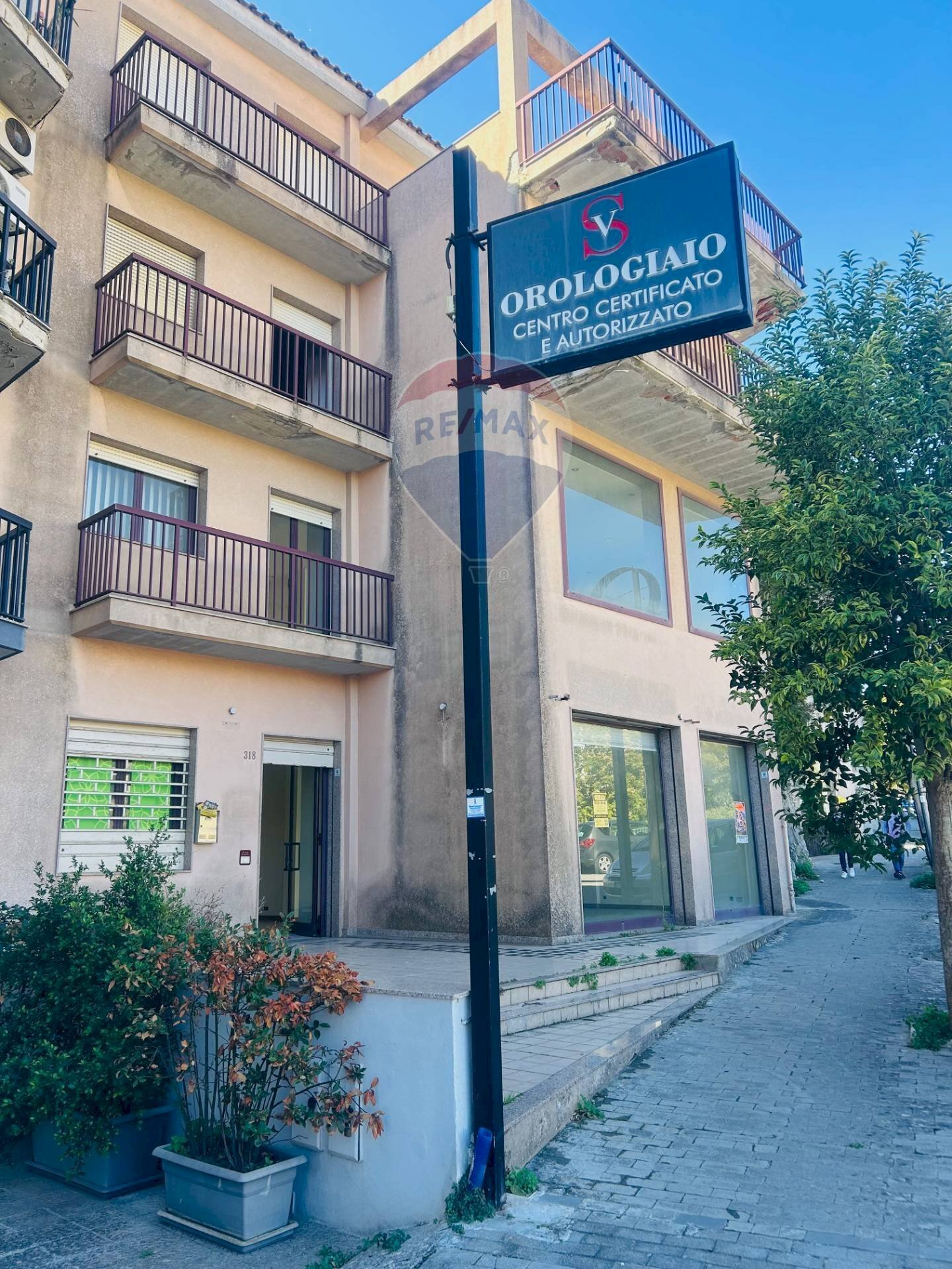 Edificio all\'aperto - Locale Commerciale via archimede
 
318, Ragusa - foto 3