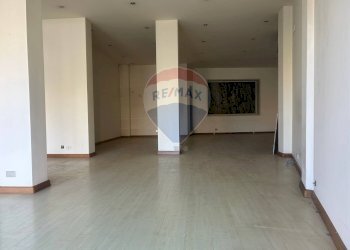 Stanza vuota - Locale Commerciale via archimede
 
318, Ragusa - foto 9