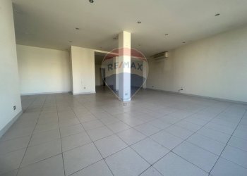 Stanza vuota - Locale Commerciale via archimede
 
318, Ragusa - foto 18