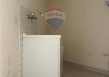 Bagno - Locale Commerciale via archimede
 
318, Ragusa - foto 23