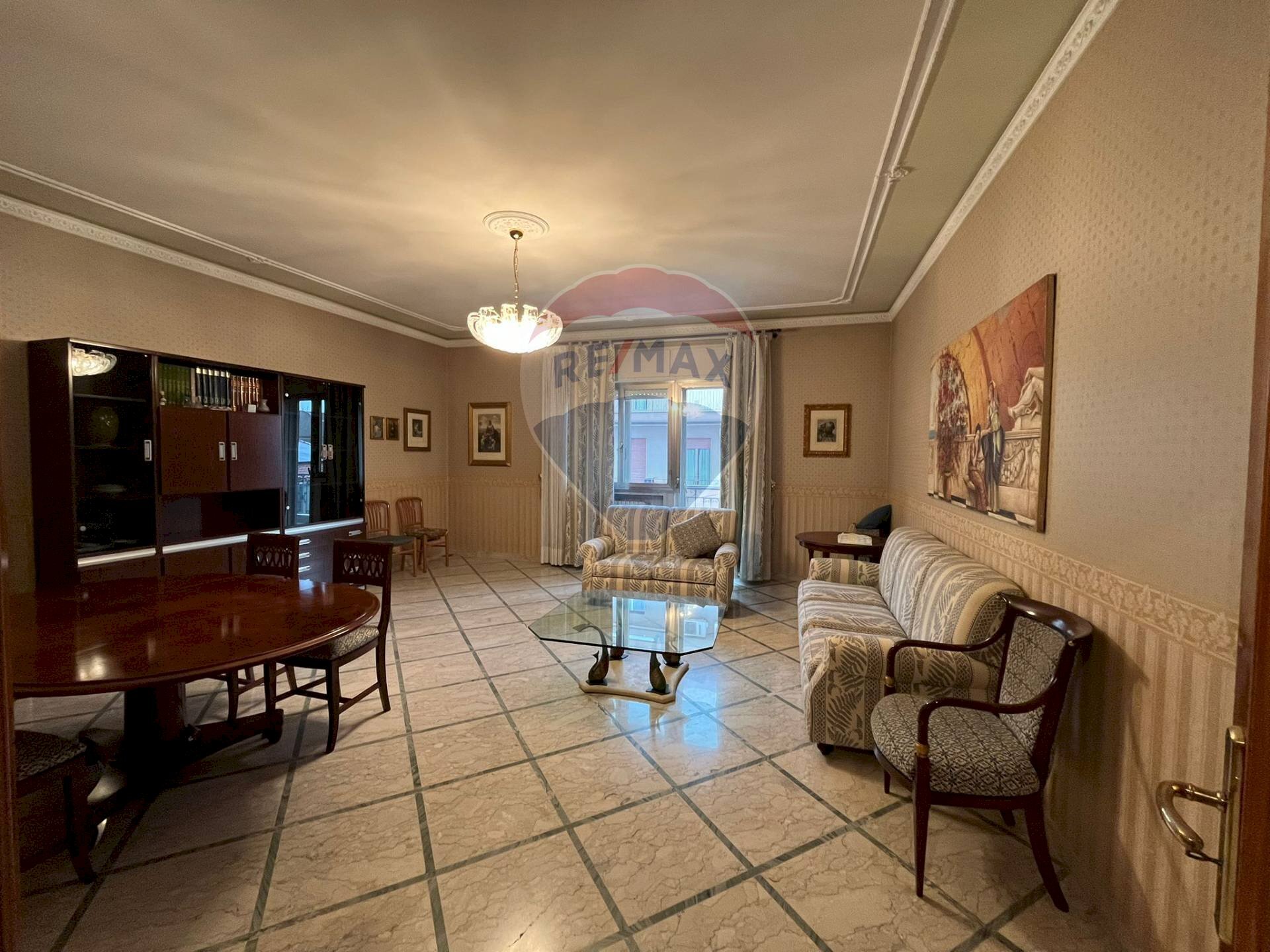 Salone - Appartamento Via Dei Peloritani
 
57, Ragusa - foto 1