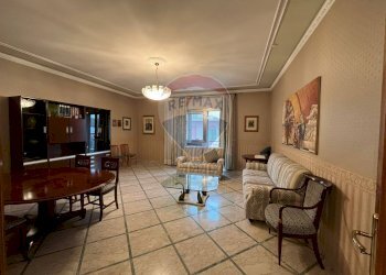 Salone - Appartamento Via Dei Peloritani
 
57, Ragusa - foto 1