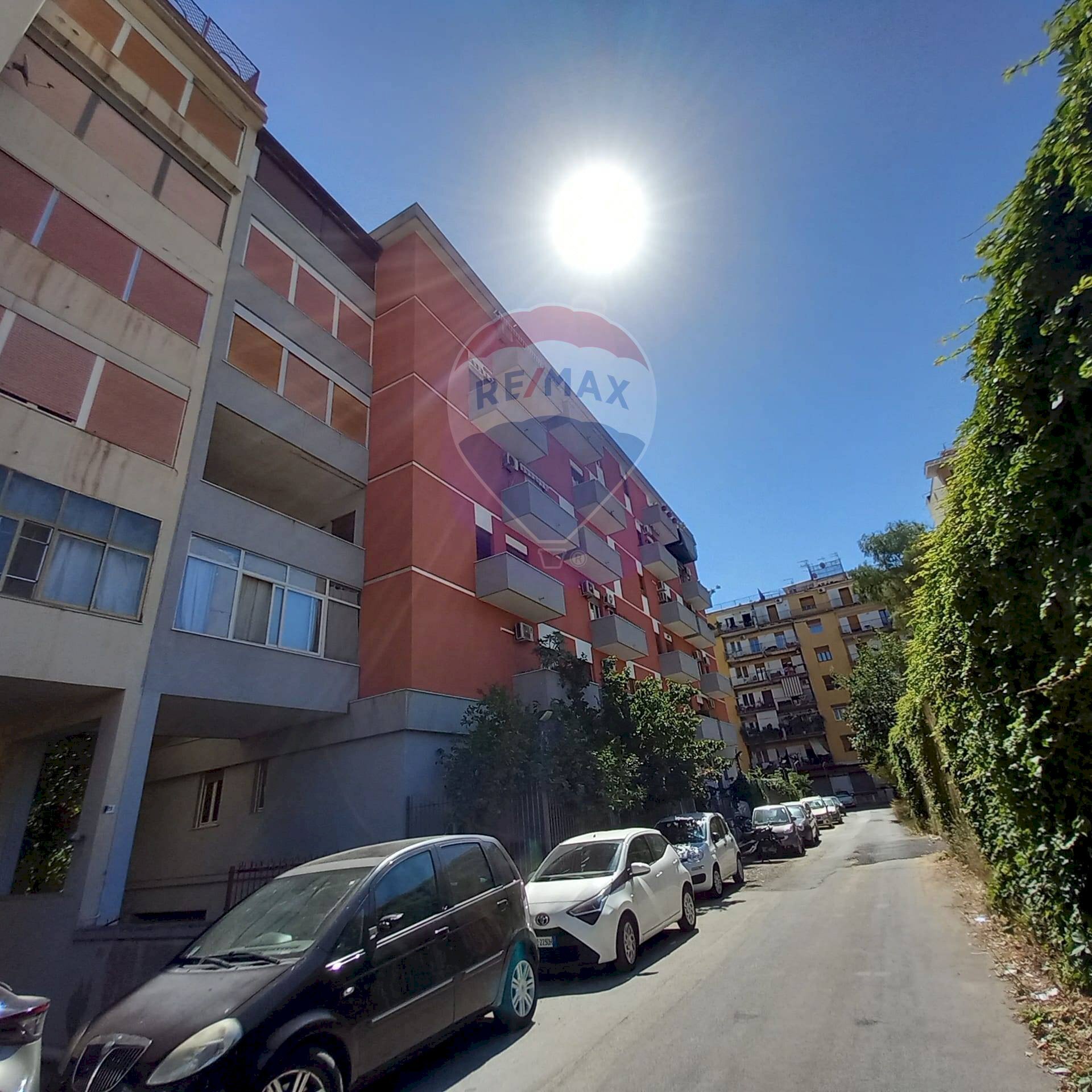 Edificio all\'aperto - Apartment via Valparadiso
 
15, Palermo - photo 2