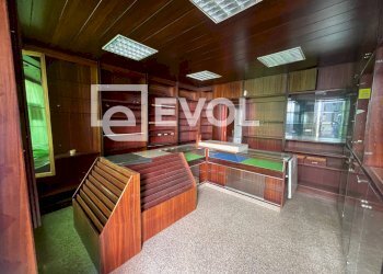 Foto 2 - Attività Commerciale Via Aquileia
27, Udine - foto 2