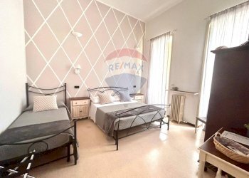 Camera / camera da letto - Attività Commerciale Via Montegrappa
 
3, Lecce - foto 15