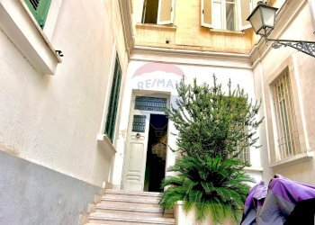 Casa all\'aperto - Attività Commerciale Via Montegrappa
 
3, Lecce - foto 21