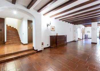 Foto 11 - Villa Viale Aguggiari
 
14, Varese - foto 11