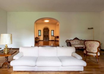 Foto 24 - Villa Viale Aguggiari
 
14, Varese - foto 24