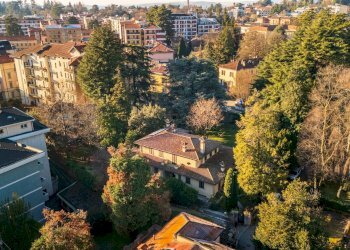 Foto 4 - Villa Viale Aguggiari
 
14, Varese - foto 4