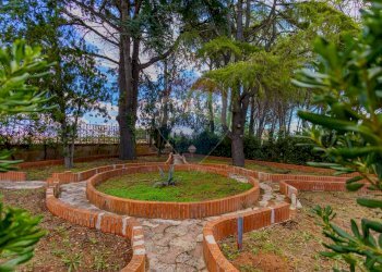 Giardino - Villa Via San Domenico
 
4/A, Martina Franca - foto 6