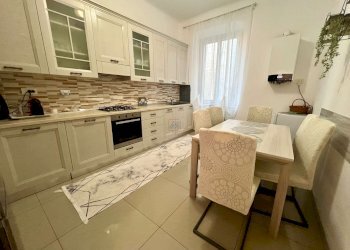 Three-room apartment Genova - photo 5