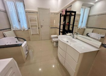 Three-room apartment Genova - photo 16