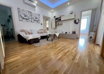 Three-room apartment Genova - photo 30