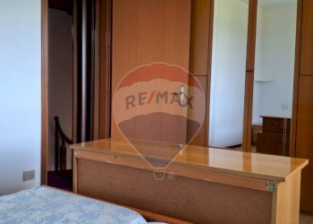 Camera / camera da letto - Trilocale via Roma
 
13, Dormelletto - foto 20