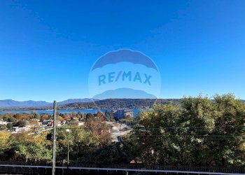 Edificio all\'aperto - Trilocale via Roma
 
13, Dormelletto - foto 7